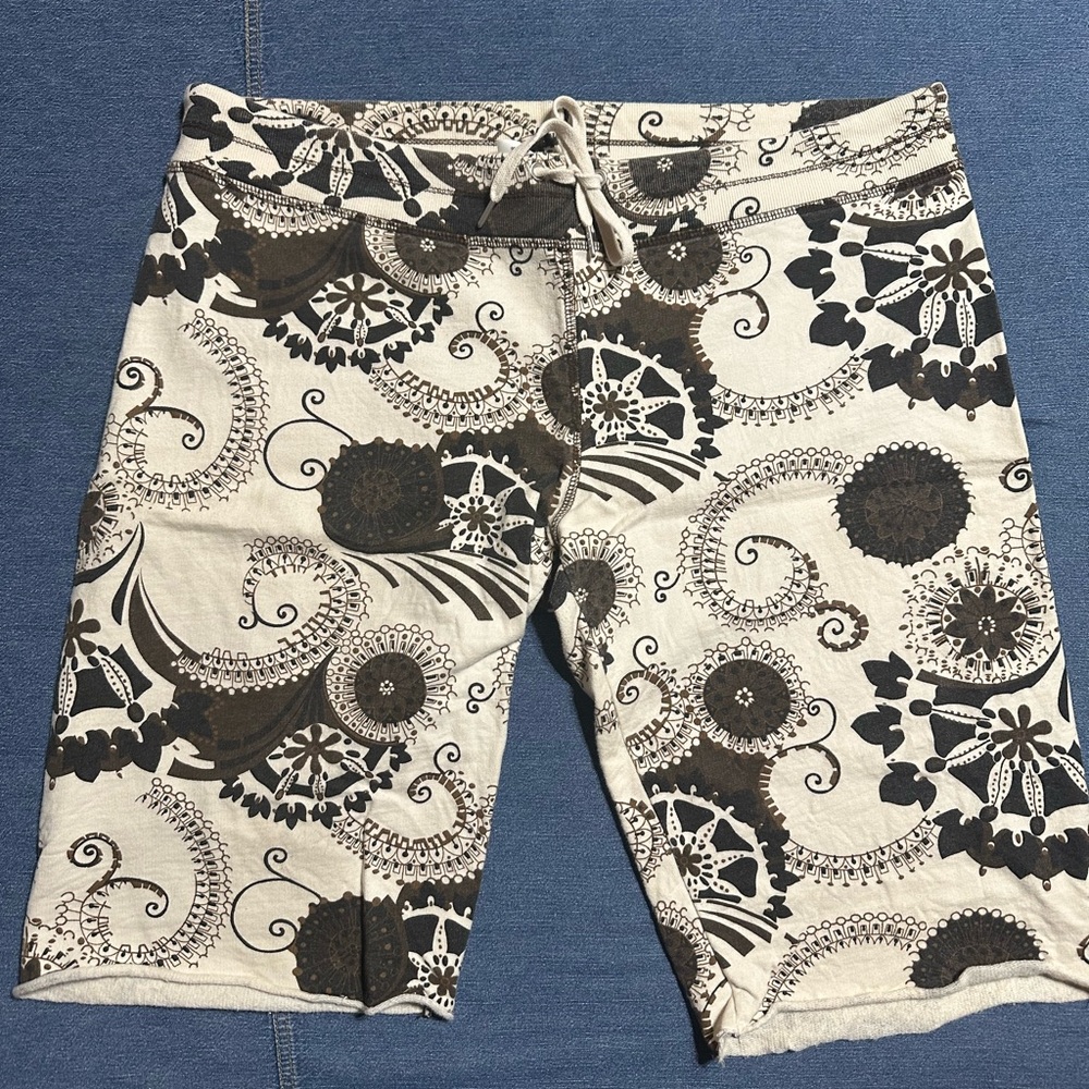 VINTAGE Lucky Brand Beige and Brown Patterned Shorts